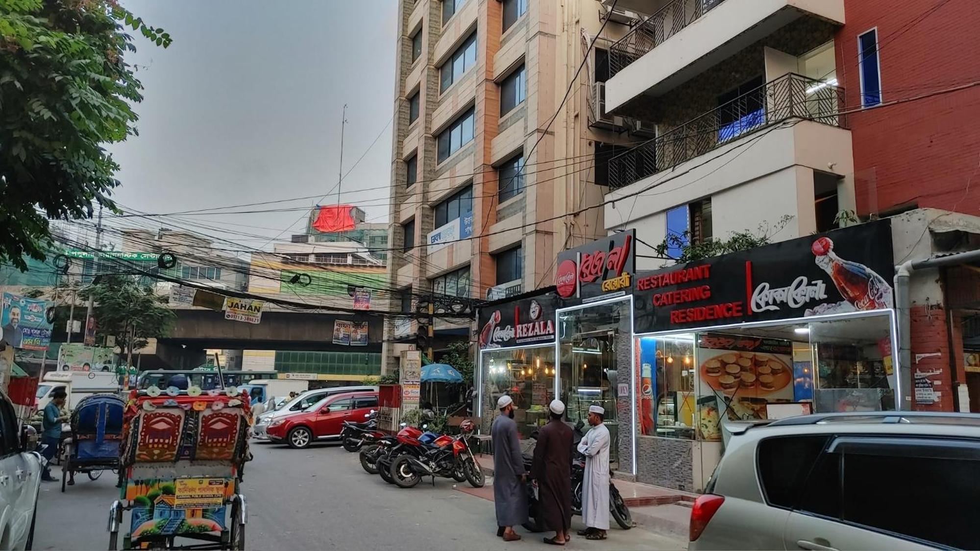 Rezala Restaurant And Residence Dhaka Exterior foto